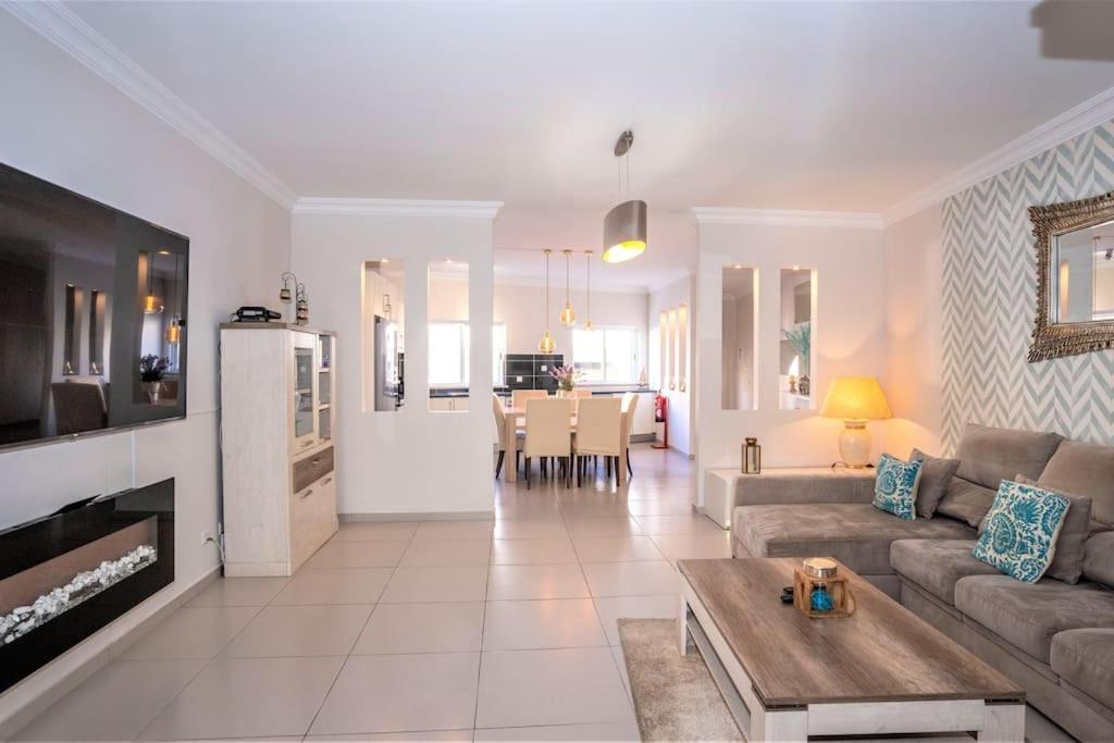 Luxuryvilla With Private Heated Pool And Spa 7P Quarteira Dış mekan fotoğraf