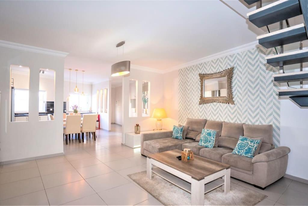 Luxuryvilla With Private Heated Pool And Spa 7P Quarteira Dış mekan fotoğraf