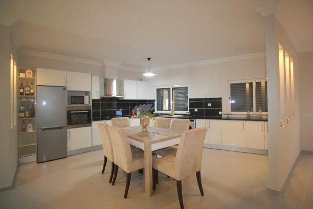 Luxuryvilla With Private Heated Pool And Spa 7P Quarteira Dış mekan fotoğraf