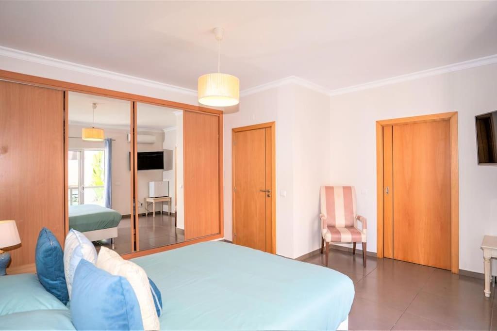 Luxuryvilla With Private Heated Pool And Spa 7P Quarteira Dış mekan fotoğraf