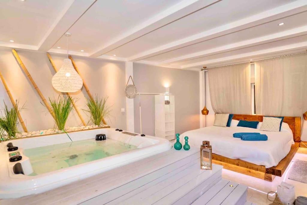 Luxuryvilla With Private Heated Pool And Spa 7P Quarteira Dış mekan fotoğraf